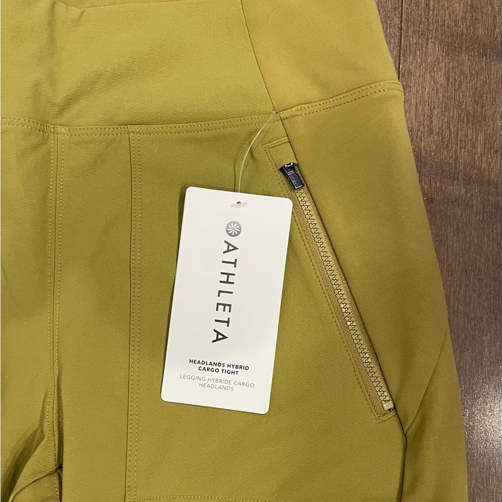 Athleta Headlands Hybrid Cargo Tight